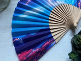 Lightning On The Beach Hand Fan – Lightning Bolt Design, Silent, Lightweight, Perfect for Festivals, Summer Fashion, Unique Beach Accessory